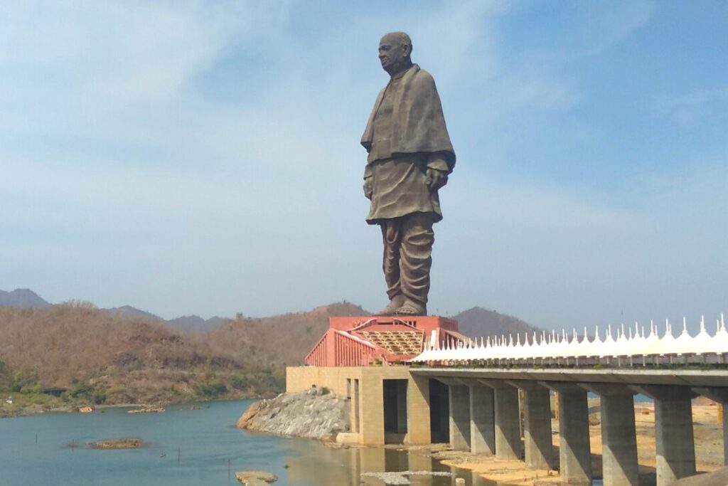 Statue of Unity-India is Famous For
